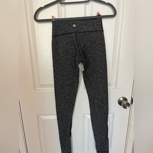 Lulu Lemon leggings size 4